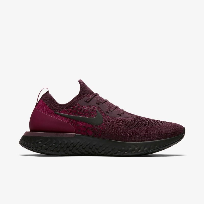 Nike epic 2025 react flyknit burgundy